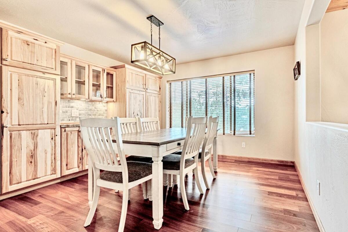 Family White Mountain Escape With Theater & Games Villa Show Low Exterior photo