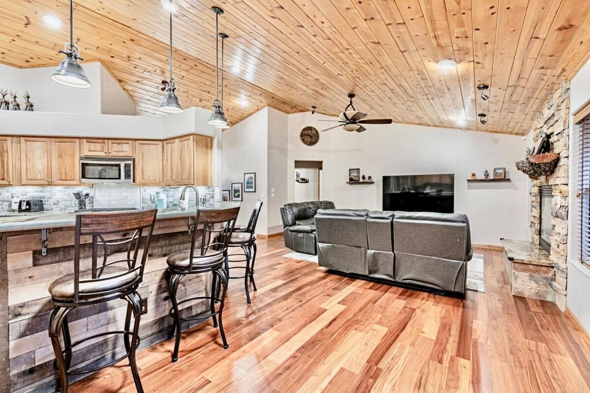 Family White Mountain Escape With Theater & Games Villa Show Low Exterior photo